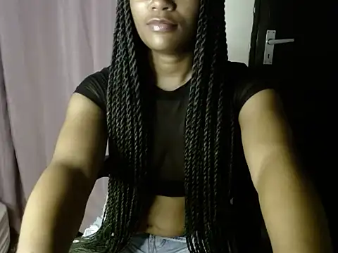 savage_laura's Live XXX Chat