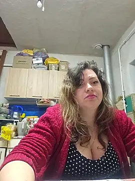 JyletaのライブXXXチャット