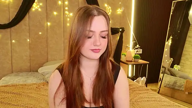 Kendra_Parlow Adlı Modelin Web Kamerası Şovu