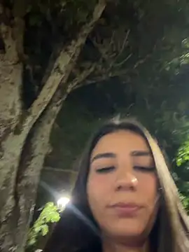 Chat XXX ao vivo de Carolina_1111