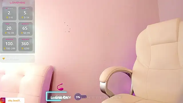 niky_love21 Adlı Modelin Canlı XXX Sohbeti