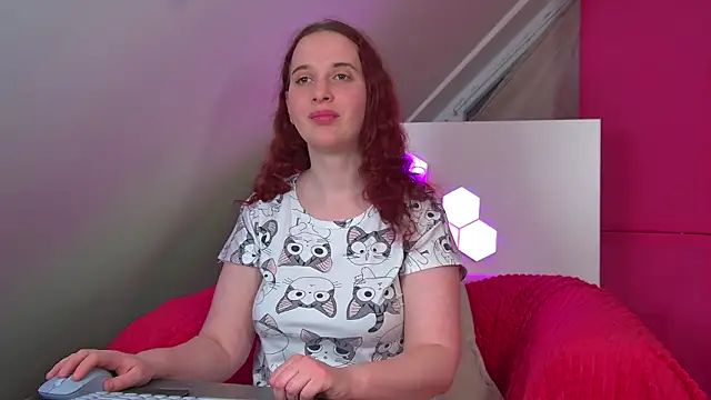 AnnaAvanna Adlı Modelin Canlı XXX Sohbeti