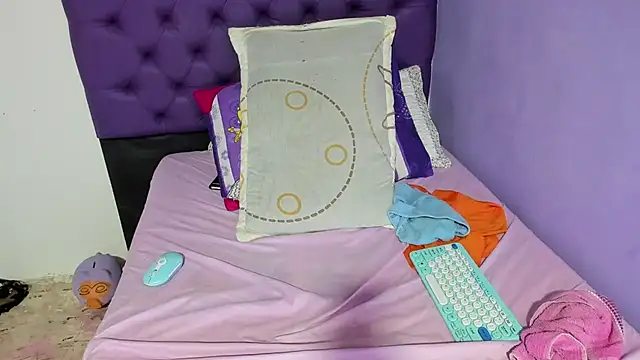 Margoth_clain's Live XXX Chat