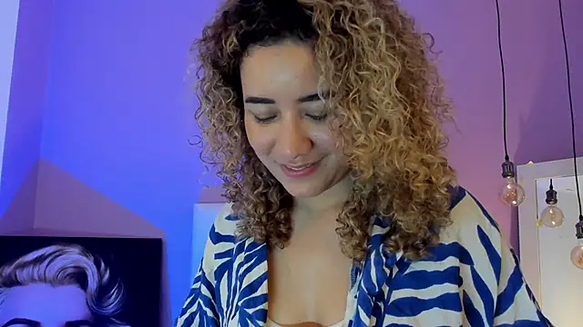 Вебкам-шоу Charlotte11-11