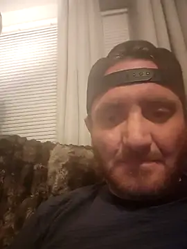 Csirhc: διαδικτυακό σόου στην κάμερα