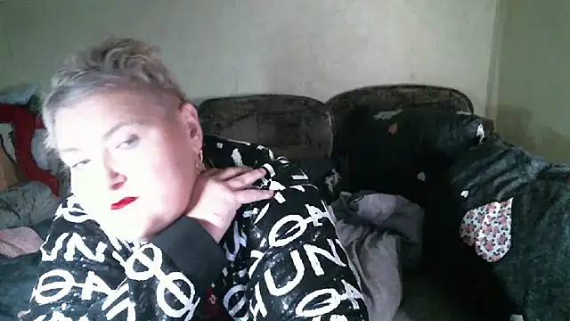 Lana555's Live XXX Chat