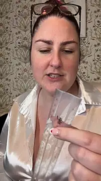 Lacey-BBW's Live XXX Chat