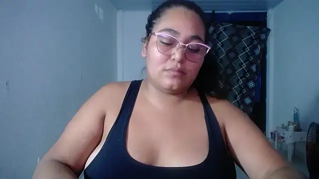 sirena_15 – Live XXX-chat