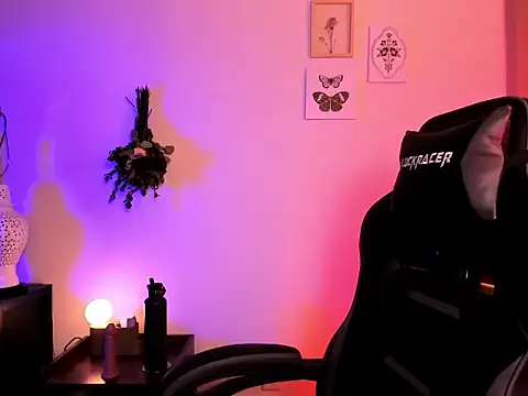 دردشة MelroseStrip الجنسية المباشرة