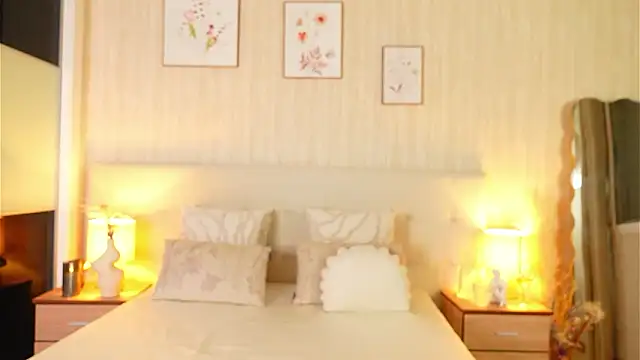 ZamphyraNightt 라이브 XXX 채팅