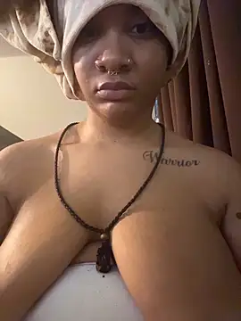 nickytheehawtie's Live XXX Chat