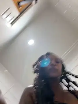 Your_Paris live XXX chat