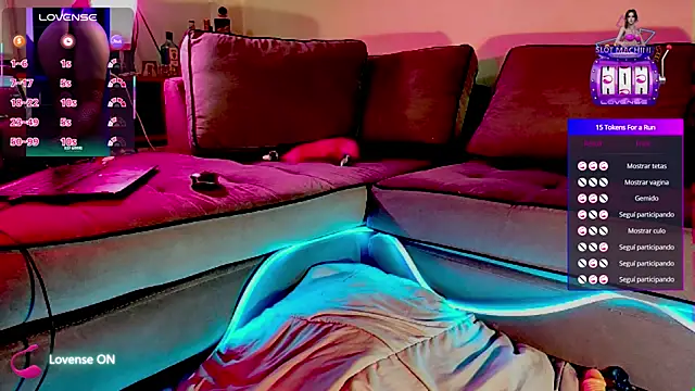 EmilyZoy 라이브 XXX 채팅