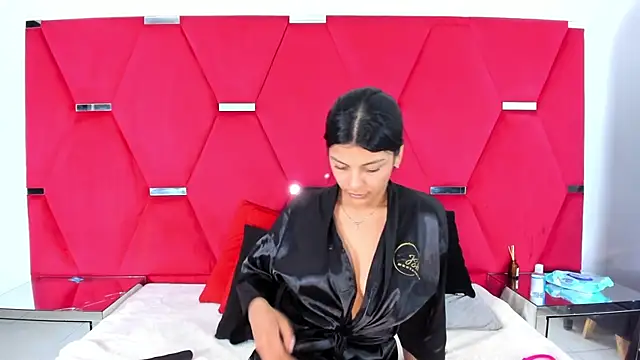 Czat XXX na żywo – Salmaportman69