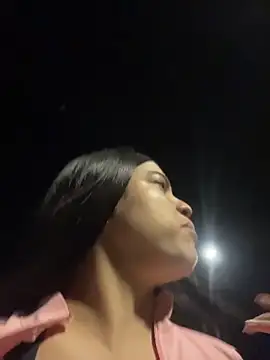 JuanitaMore01's Live XXX Chat