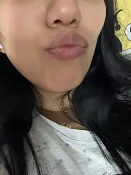 Онлайн чат XXX PrincessYYara