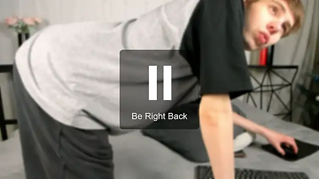 andyyzzz webcam show