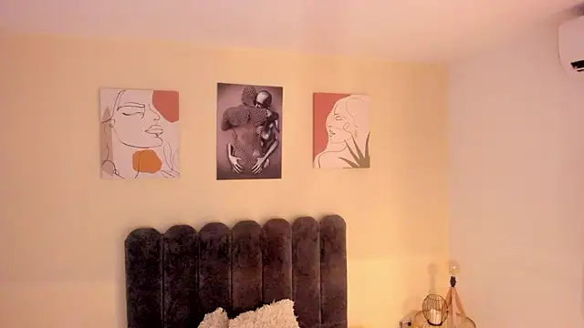 Онлайн чат XXX aura_vega