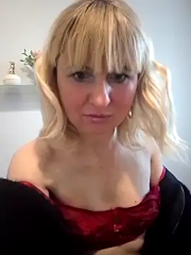 Онлайн чат XXX -Nefertiti-