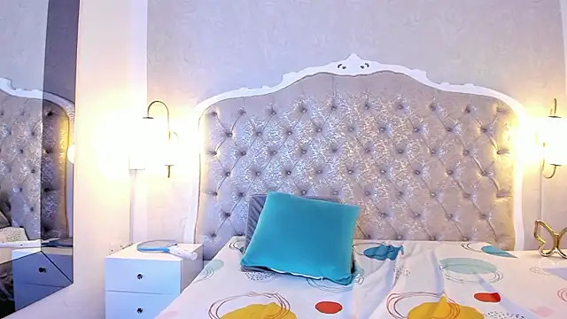 عرض كام KristalMature