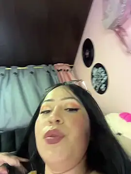 Noa_Sakura_'s Live XXX Chat