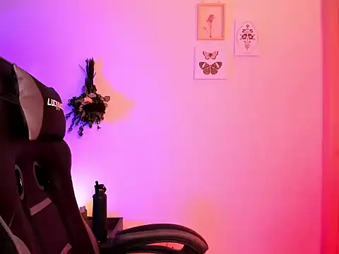 MelroseStrip Live XXX-chat