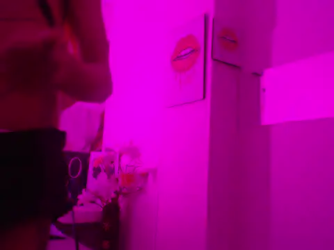 XXX chat uživo modela Ailanys_Miller