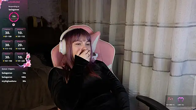 KristiBloom 라이브 XXX 채팅