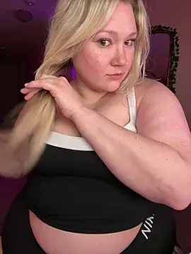 แชท XXX สดของ PiggyRose