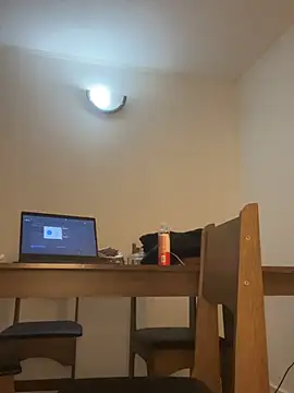 WHITEWOMEN_2のライブXXXチャット