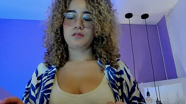 แชท XXX สดของ Charlotte11-11