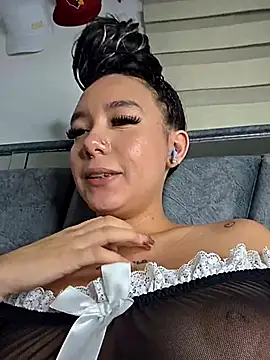 alaia_princess Chat XXX in diretta