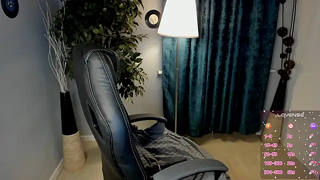 ZenaPallmer live XXX chat