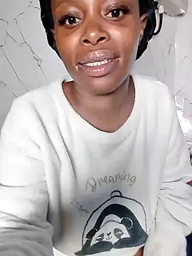 Show de QUEENZAZA na webcam