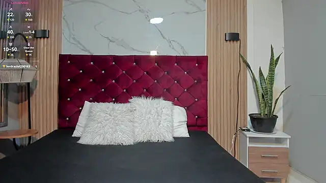 Chatroom XXX en direct de Danna-Rouse