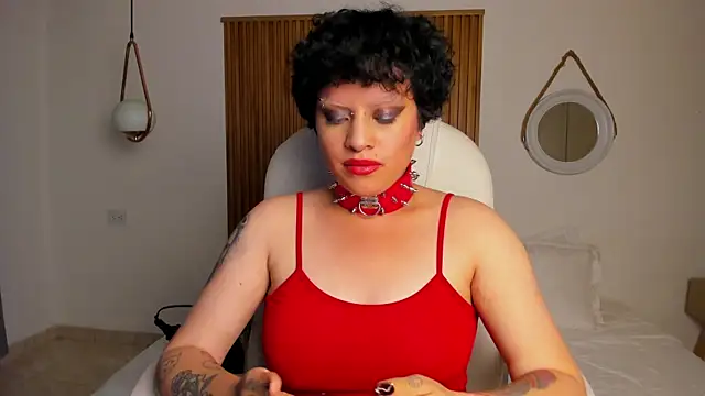 Alaska_deluxe লাইভ XXX চ্যাট