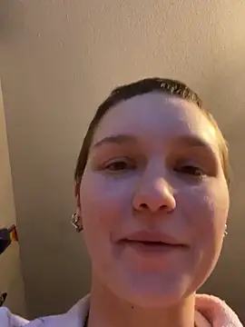 Chatroom XXX en direct de SugarNCinnamon