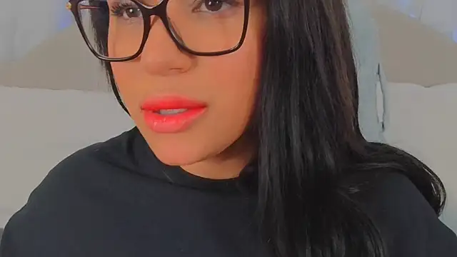 MeghanXO's Live XXX Chat