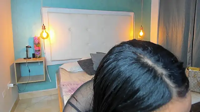 DominikDiaz live XXX chat