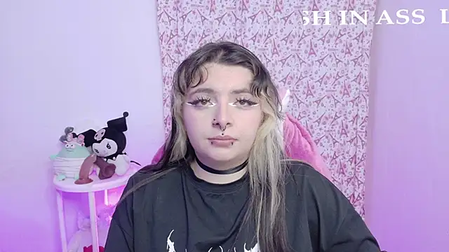 Онлайн чат XXX Sachi_Meow