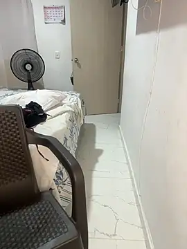 Tana_latin1- – Naživo XXX chat