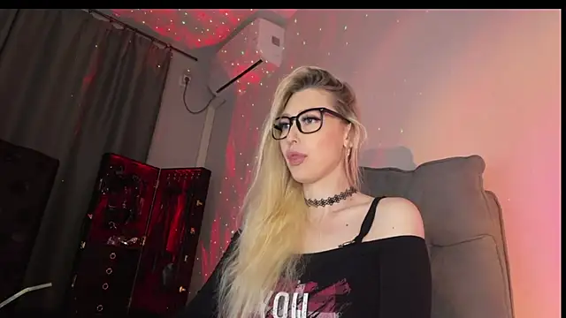 Chatroom XXX en direct de Liya_Liss