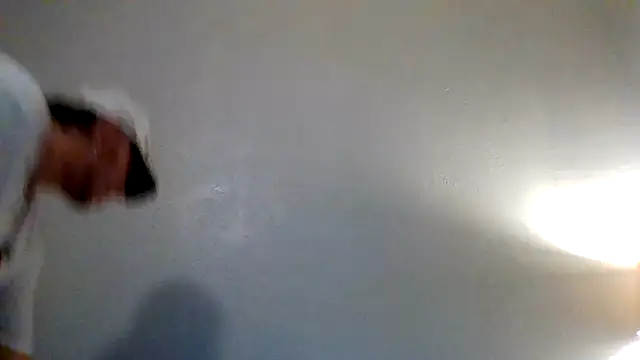 WhiteMamba6910 Pertunjukan Webcam