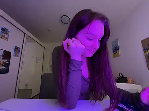 LolliKati Live XXX Chat