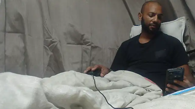 Chat XXX en directo de Camodick