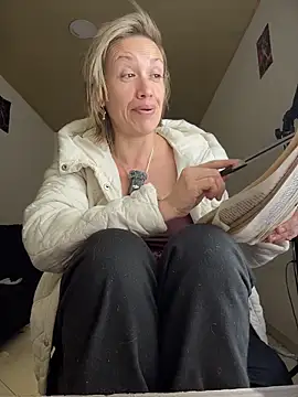 Онлайн чат XXX MARILYNRICHTER