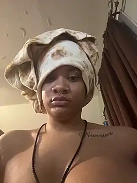 nickytheehawtien Live XXX chat