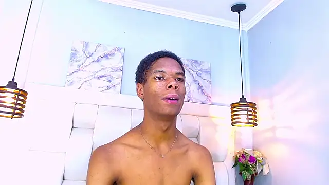 Santiago_Ortiz_ Webcam show