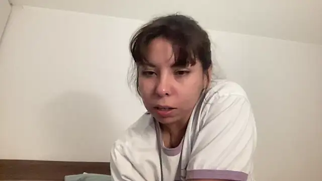 XXX chat uživo modela Diosagata