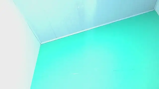 avaleri_cherry élő XXX-chatje